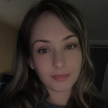 Babysitter in Newark on Trent: Sarah