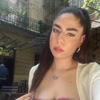 Babysitter in Sint-Lambrechts-Woluwe: Omaya