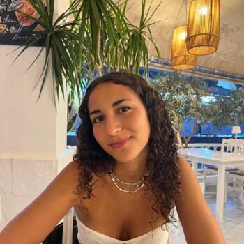 Baby-sitter in Empoli: Elena