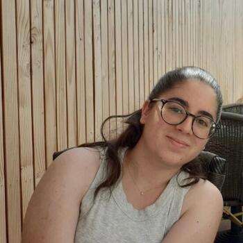 Babysitter in Bagneux: Julie