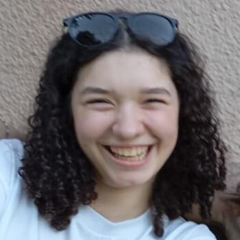 Babysitter in Villeurbanne: Polina