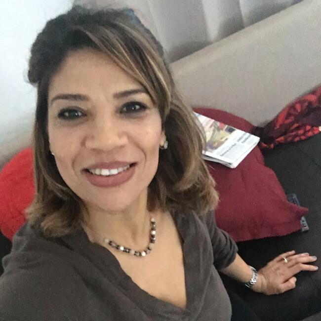 Babysitter in Argonay: Aouatef
