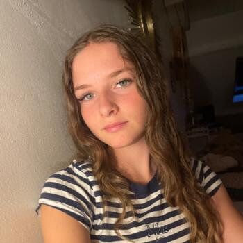 Babysitter in Noisy-le-Sec: Camille