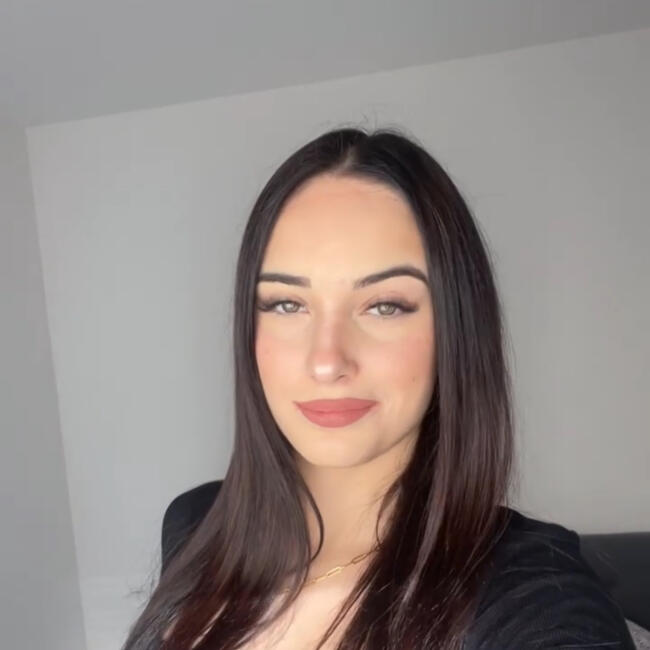 Baby-sitter in Castelnau-le-Lez: Eva