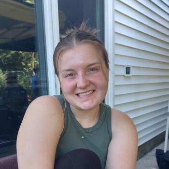 Nanny in Shelocta: Makayla