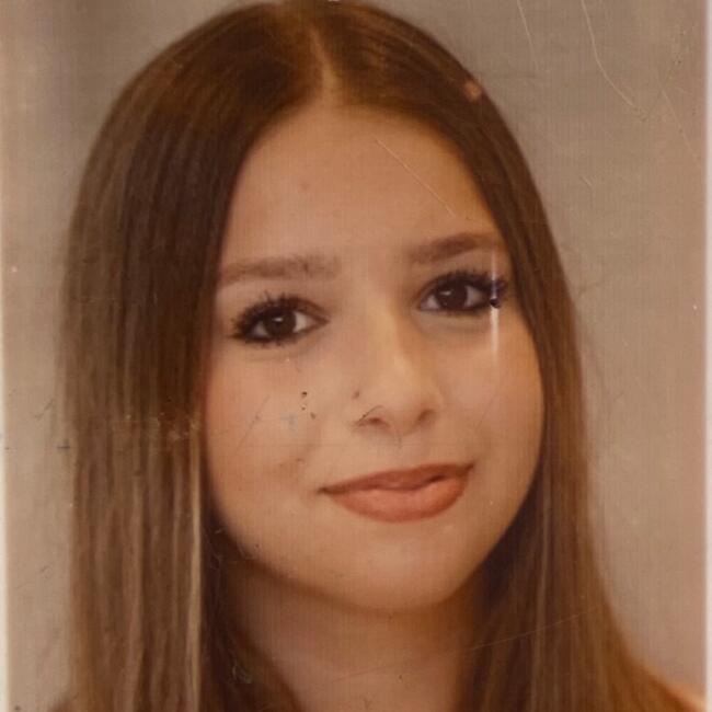 Babysitter in Lot: Sylvie Van Becelaere