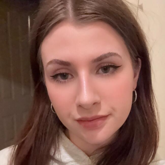 Babysitter in Melbourne: Lara Liv