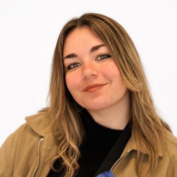 Babysitter in A Coruña: Elisabet