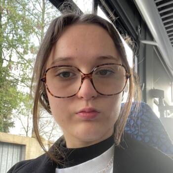 Babysitter Nantes: Elisa