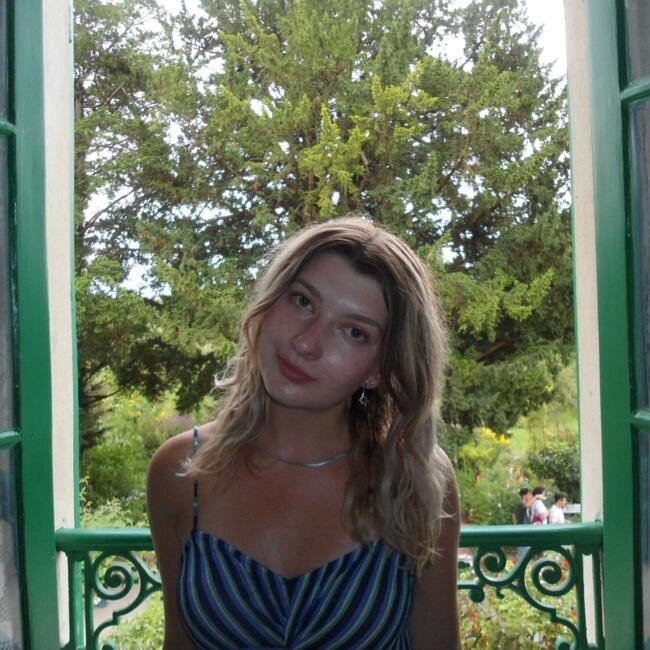 Babysitter in London: Anna