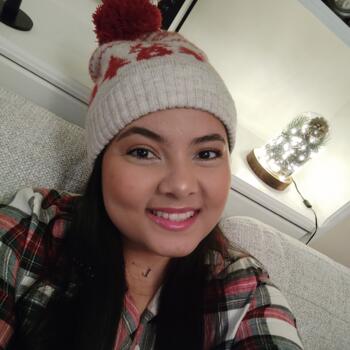 Babysitter in Keenagh: Leticia de Oliveira