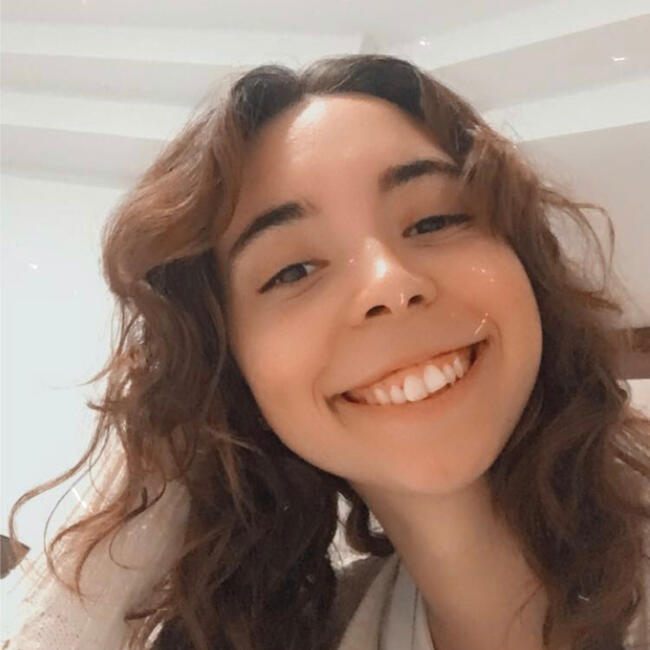 Babysitter in Aveiro: Inês Alexandra