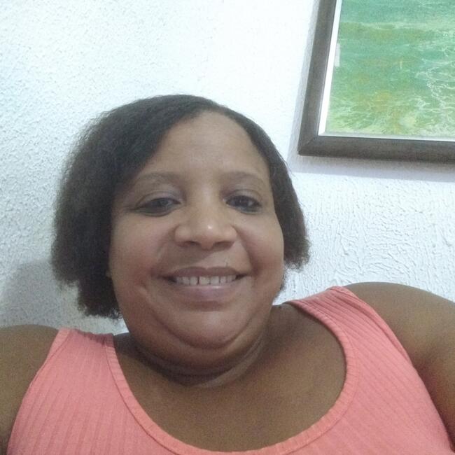 Babysitter in Belford Roxo: Bruna