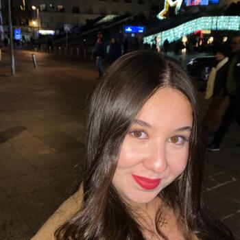 Canguro en Sevilla: Sari