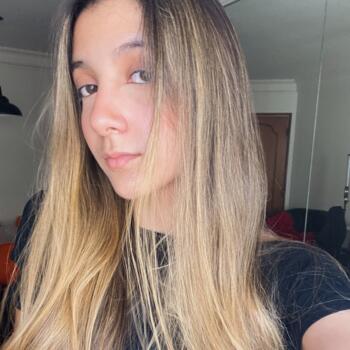 Babysitter in Barueri: Bianca