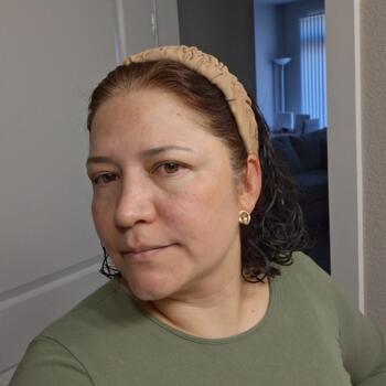 Babysitter in Lone Tree (Colorado): Luz Maira