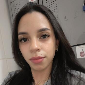 Babá em Brasília: Luana