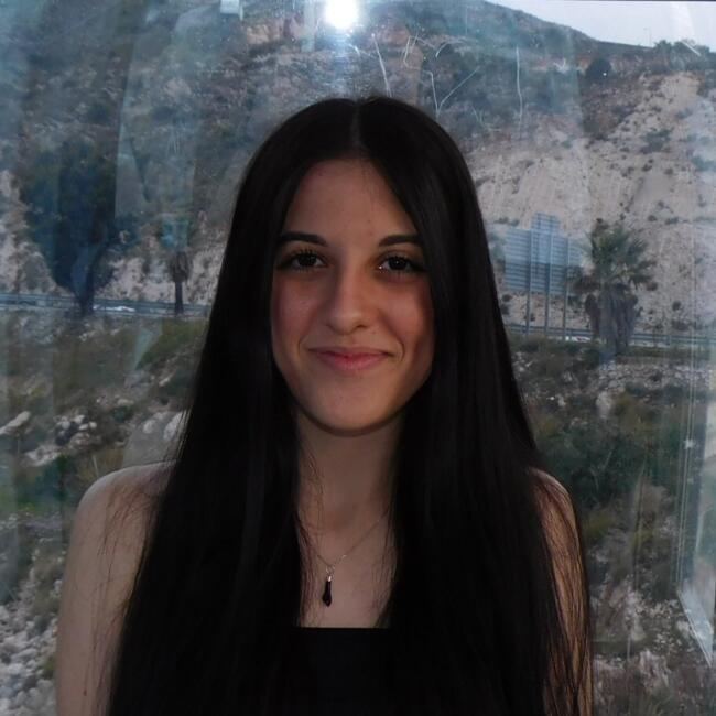 Niñera en Jaén: Aroa