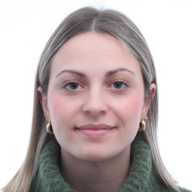 Babysitter a Stillorgan: Laura