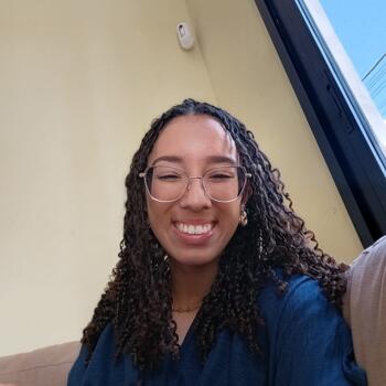 Babysitter in Piracicaba: Adrielli