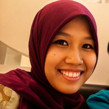Babysitter Singapore: Iffah