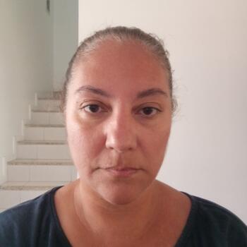 Babysitter in Florianópolis: Lorena