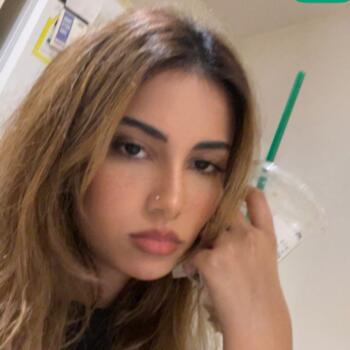 جليسة أطفال في جدة: Arwa