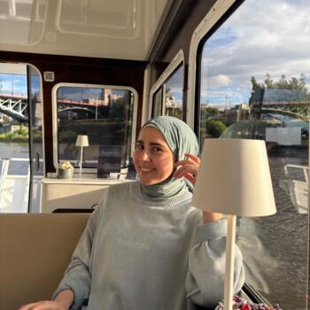 Babysitter in Warsaw: Afsana