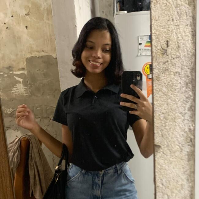 Babysitter in Maceió: Sara