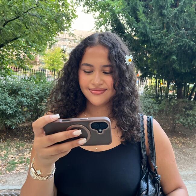 Babysitter in Vorst: Dounya