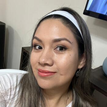 Babysitter in Barcelona: Leticia yajaira