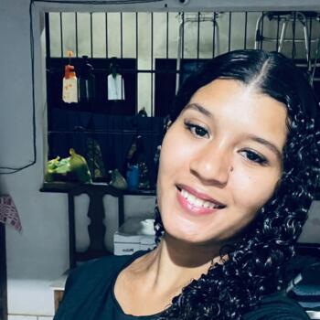 Babysitter in Marabá: Ana