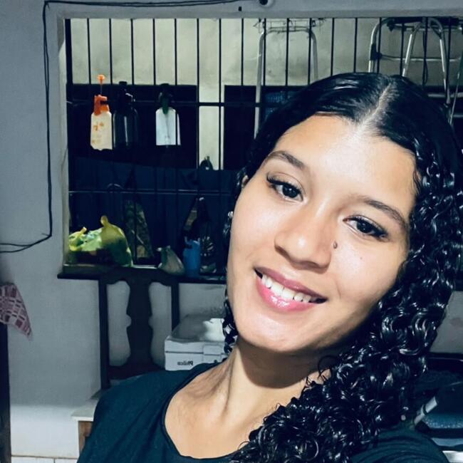 Babysitter in Marabá: Ana