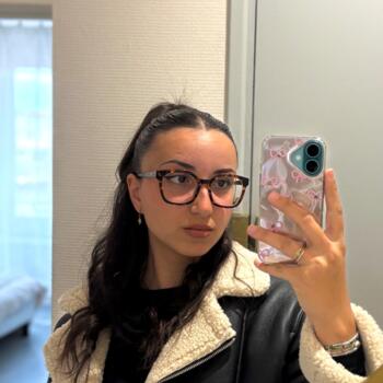 Babysitter Issoire: Gabriela