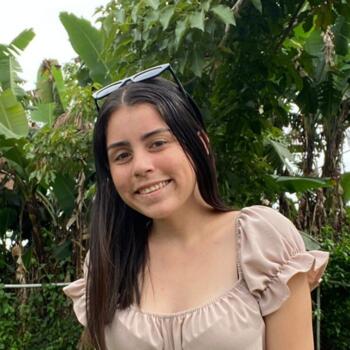 Niñera en Ciudad de Limón: Yuritzy