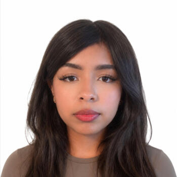 Baby-sitter in Longueuil: Isabella