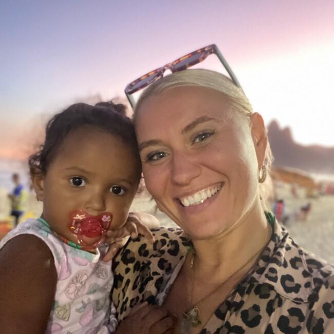 Job de garde d'enfants à Rio de Janeiro: Olga