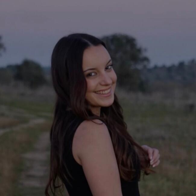 Babysitter em Faro: Patrícia
