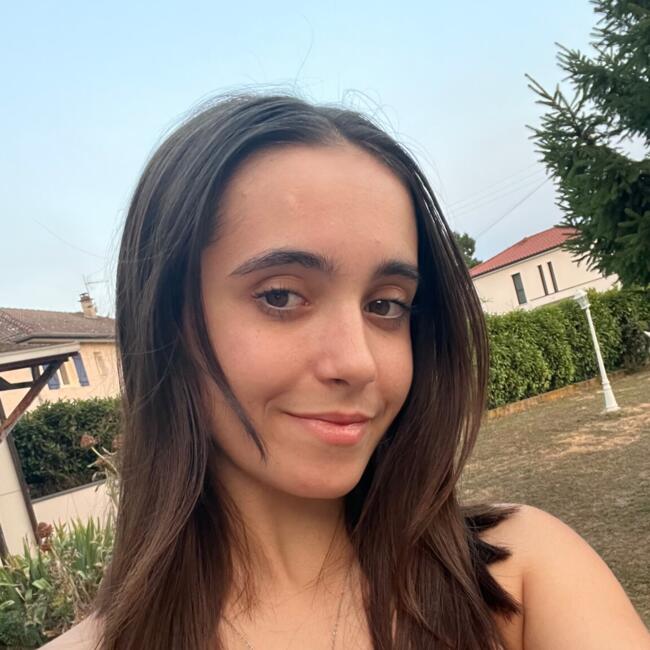Babysitter in Toulouse: Maéva