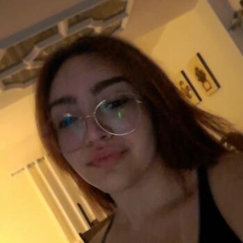 Babysitter in Itanhaém: Isabelly