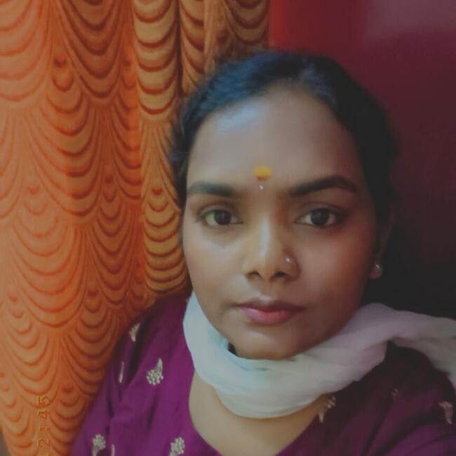 बंगलौर में आया: Gowri