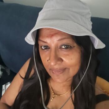 Babysitter in Singapore: S Susheela