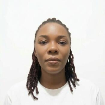 Babysitter in Doha: Ann