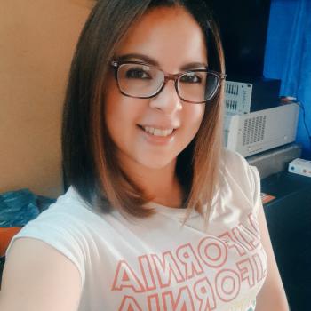Babysitter in Alajuelita: Katherine