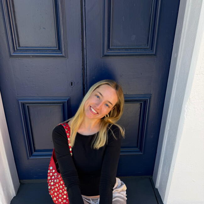 Babysitter in Sydney: Victoria