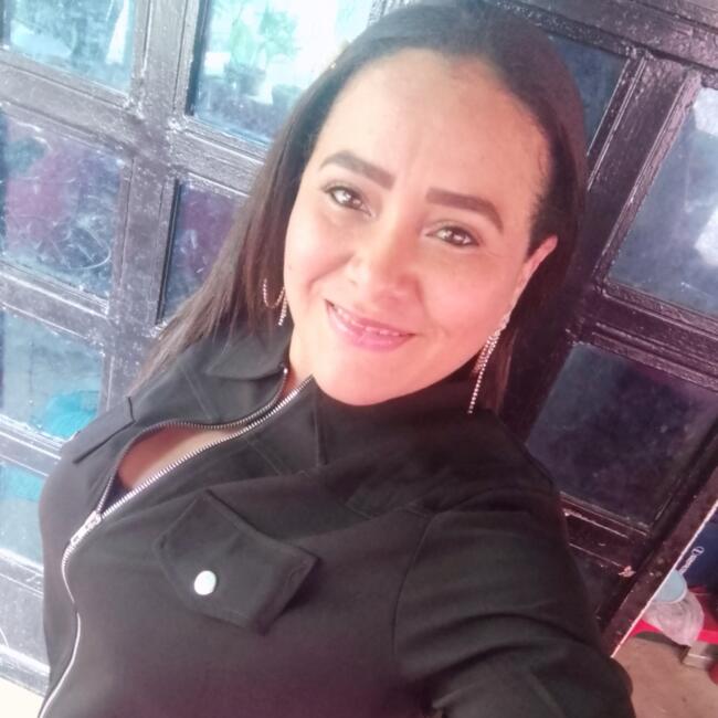 Niñera en Valencia: Sirlys