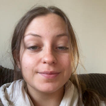 Babysitter in Seymour: Gemma