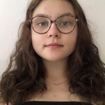 Baby-sitter Mont-Saint-Aignan: Alice