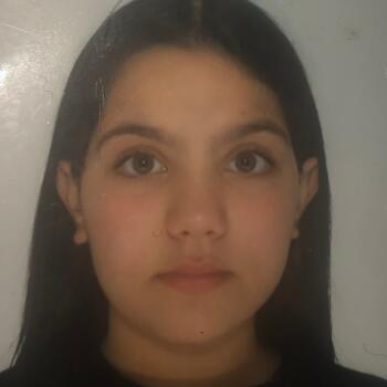 Babysitter in Colombes: Lena