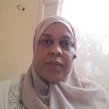 Babysitter in Touggourt: إيمان